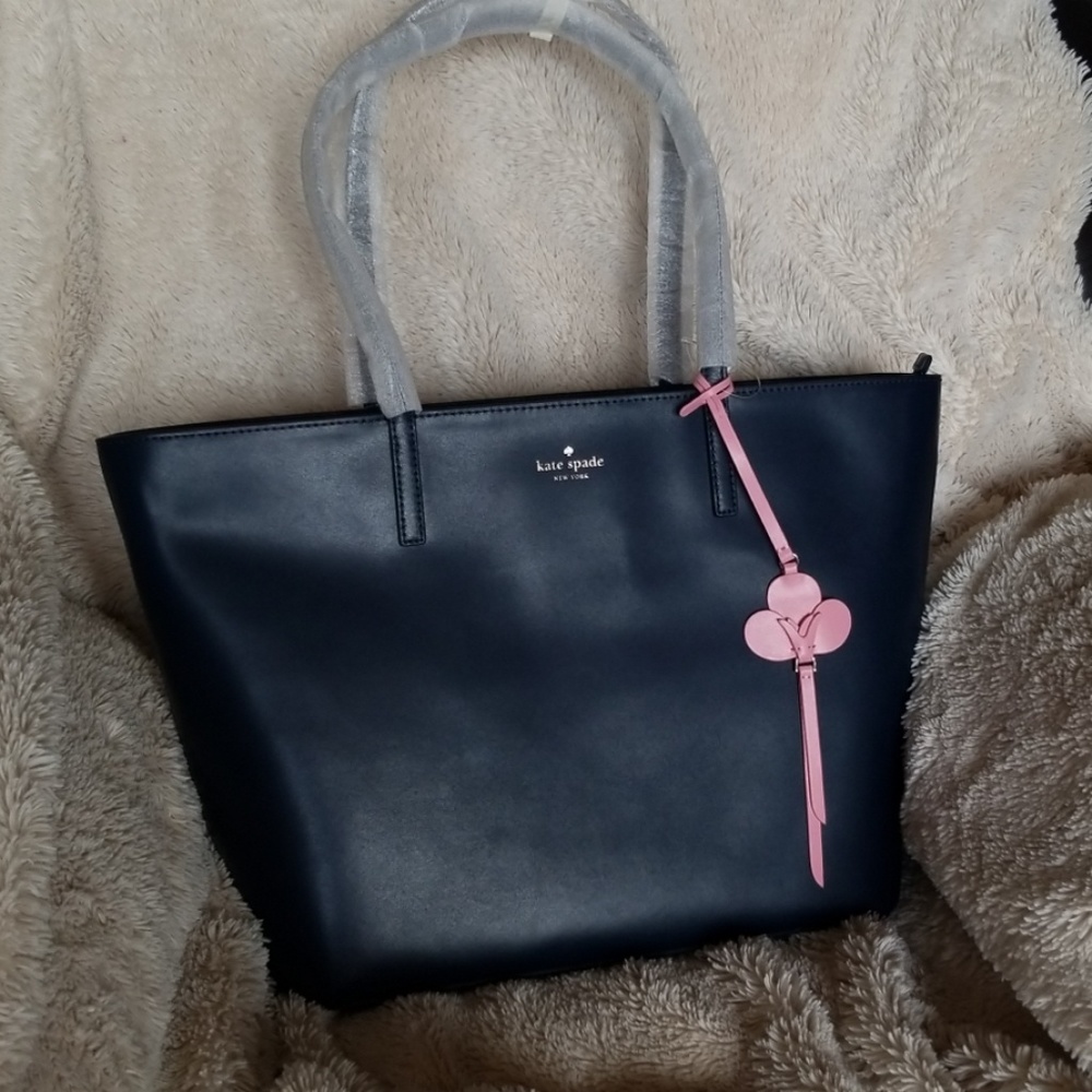 Kate Spade Lg Kelsey Tote with Charm